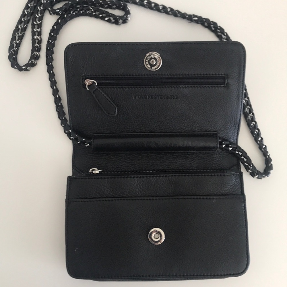 crossbody - Picture 2 of 5